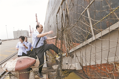 Panama cargo ship detained at Shanghai port