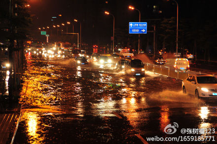 福州暴雨过后水漫金山　网友戏称“到金山看海”