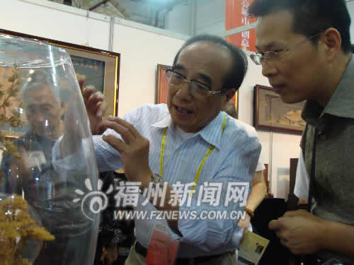 福州工艺三绝成文博会“宠儿”　受到参观者热捧