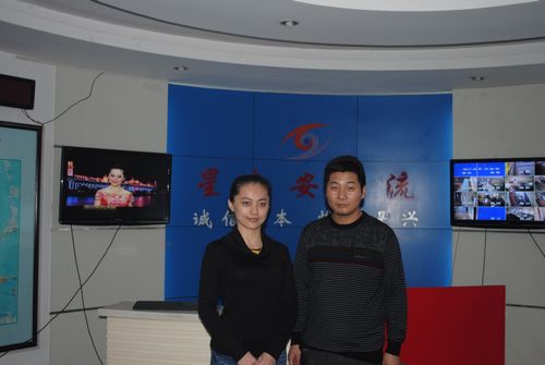 “客家第一妹”陈思曼来福清义演 演唱新歌获追捧