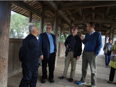 Arch bridge experts from Italy visit Pingnan