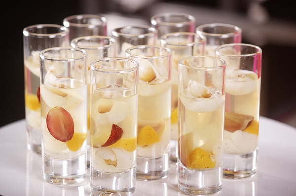 Fuzhou Shangri-La offers seasonal lychee afternoon tea