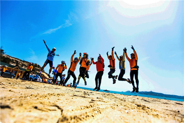 Taiwan cyclists arrives in Pingtan