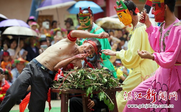 Zhanjiang keeps ancient dance alive