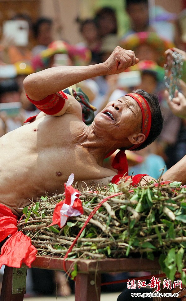 Zhanjiang keeps ancient dance alive