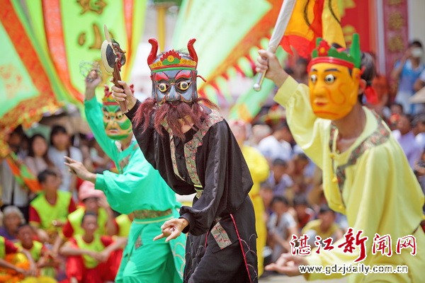 Zhanjiang keeps ancient dance alive