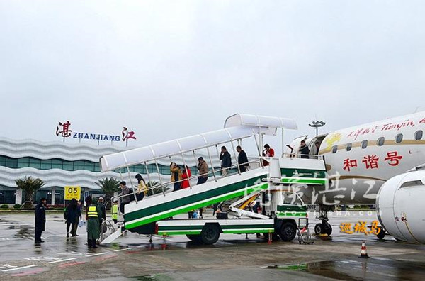 Golden Week passengers peak at Zhanjiang Airport