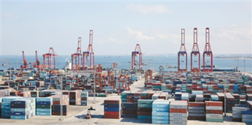 Zhanjiang Port container throughput booms