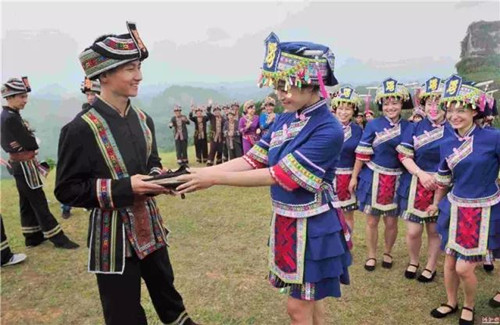 Mulao's matchmaking traditions