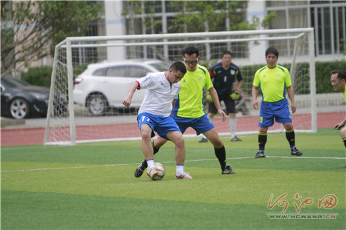 Football tournament kicks off in Hechi