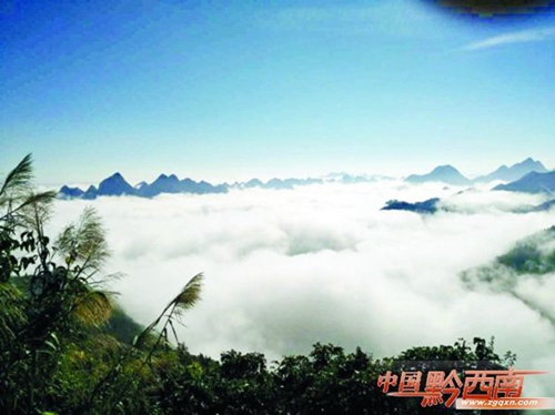 Cooling air brings cloud cover to Xingyi