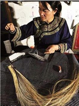 Horsetail embroidery of Sui people