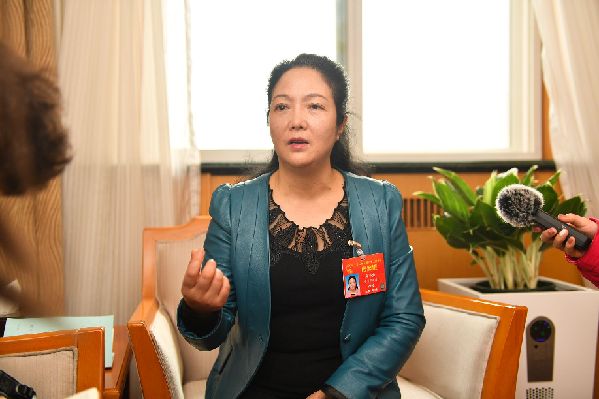 Meng Pinghong praises Guizhou's agricultural environment