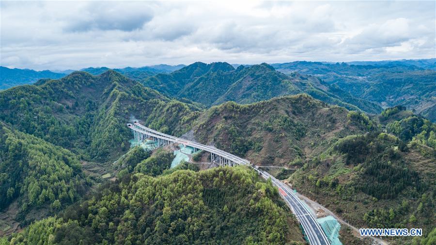 Construction of Sandu-Libo expressway in China's Guizhou fully completed