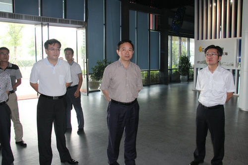 Management Committee of Pingtan investigates Huaqiao