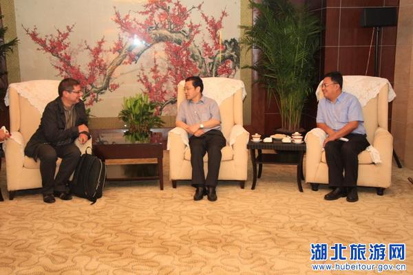 French tourism wholesalers to promote Hubei