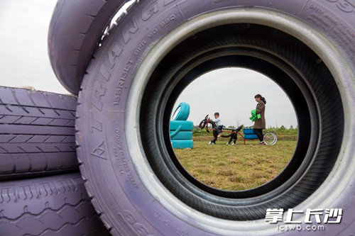 Artist breathes new life into old tires