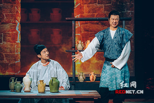 Hunan antiques come alive on TV