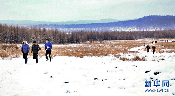 Snowy marathon held in China's 'pole of cold'