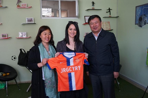 Napoli football club manager visits Inner Mongolia