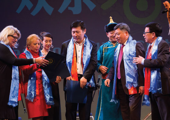 Inner Mongolian artists perform in Houston