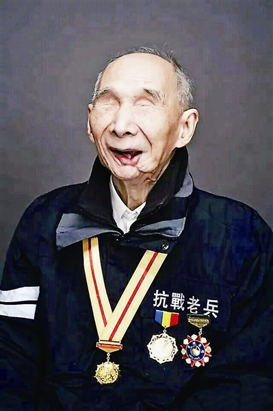 Weibo post makes blind WWII veteran dream come true