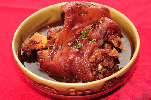 Family Feast of Shen Wansan