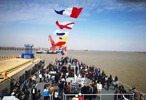 Zhenghe, PLA’s world voyager berths in Taicang