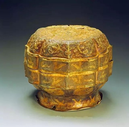 Antique tea wares showed in Taicang