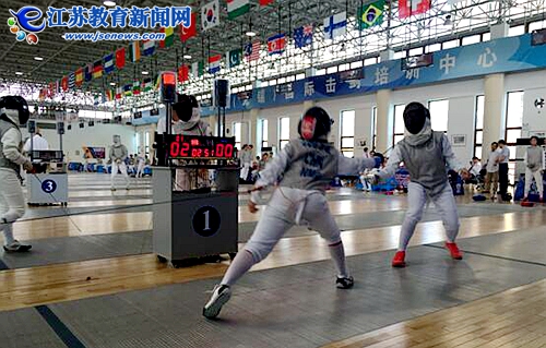 Wuxi hosts student national fencing championships
