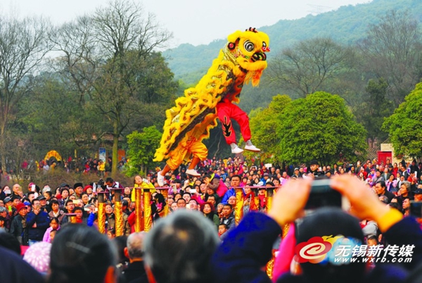 Spring Festival watch: Wuxi revels in festive flair