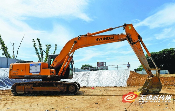 11-kilometer Taihu Lake tunnel starts building in Wuxi