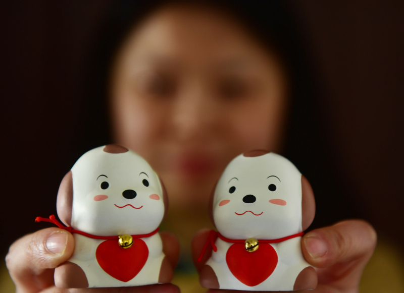 Traditional clay figurines welcome Chinese New Year