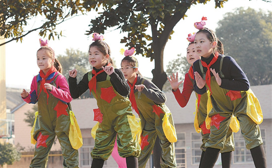 New semester starts in schools across Zhangjiagang
