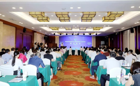 Zhangjiagang launches Western Returned Scholars Association