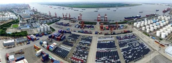 Zhangjiagang bonded area sets example for supply chain innovation