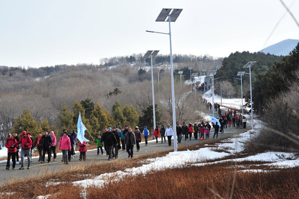 Changchun expats help with rural education