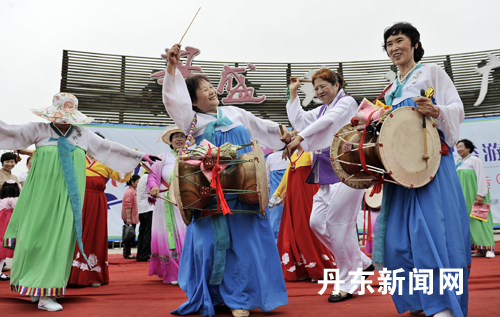 Dandong Korean ethnic group folk custom garden party