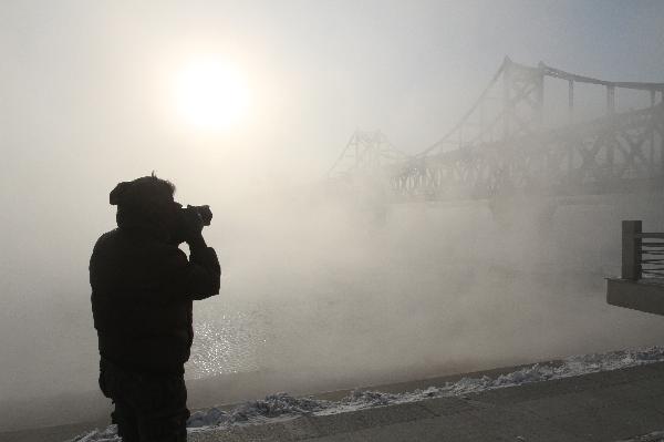 Heavy fog envelops NE China's Liaoning