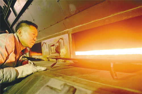 Shenyang starts heating supply