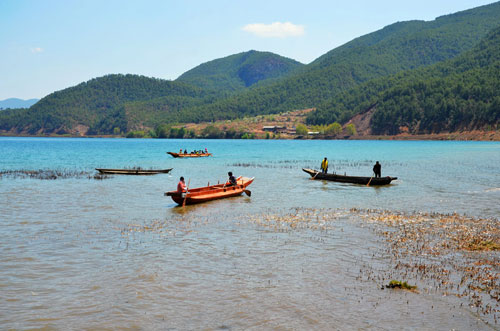 Coastal residents protest powerboats in Lugu Lake