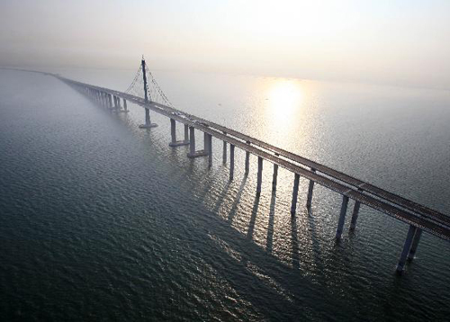 World's longest cross-sea bridge opens in Qingdao