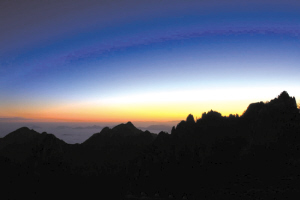 青岛首次评出八大天文景观 囊括日月星辰
