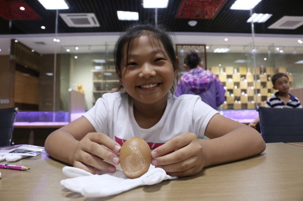 Shandong intangible cultural heritage classroom: the art of egg carving