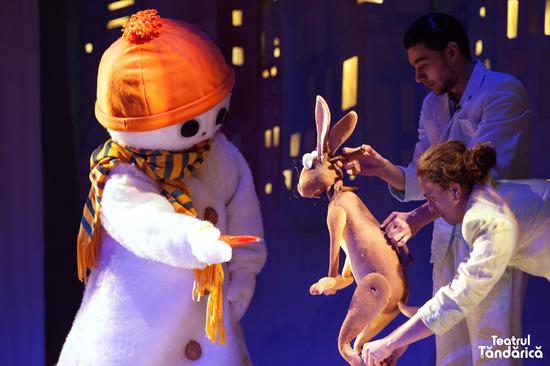 Romanian puppet show to meet children in Jinan