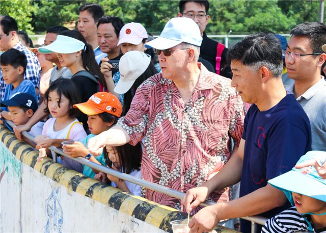 Ban Ki-moon visits wildlife park in Rongcheng