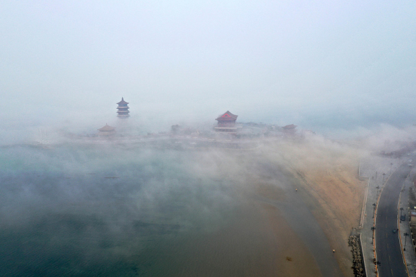Advection fog leads to spectacular views in Yantai