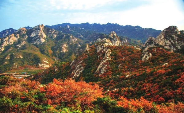 Autumn colors of Kunyu Mountain
