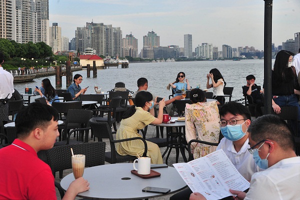 Restaurants in Shanghai to resume dine-in services