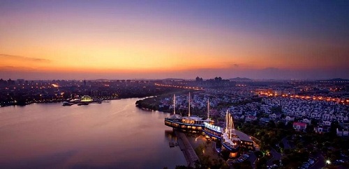 Songjiang greets 355,000 visitors over Labor Day